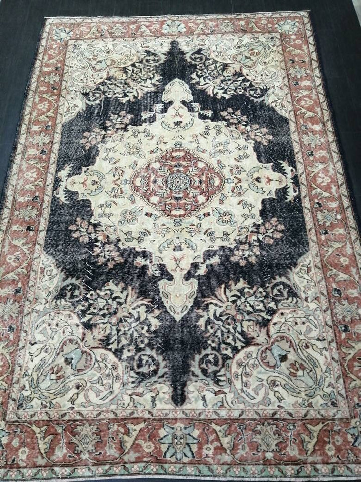 Navy Runner Rug 7' 1" x 10' 5" - No. WR45527