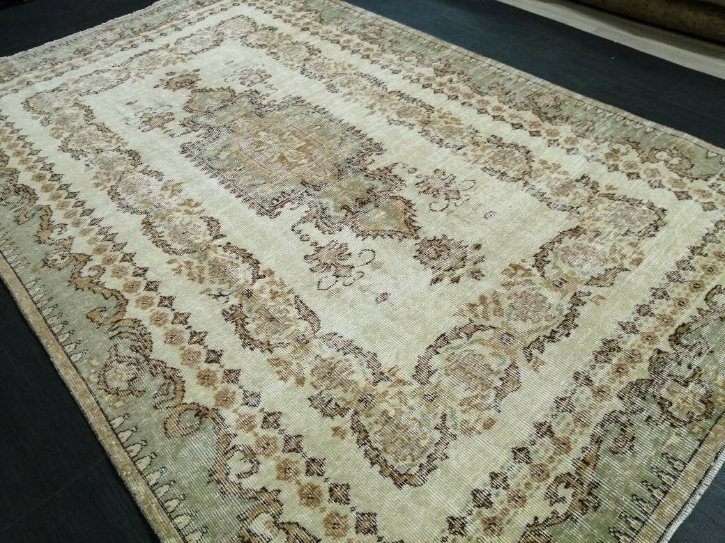 Vintage Vintage Turkish Rug 5' 10" x 9' 2" - No. WR47144