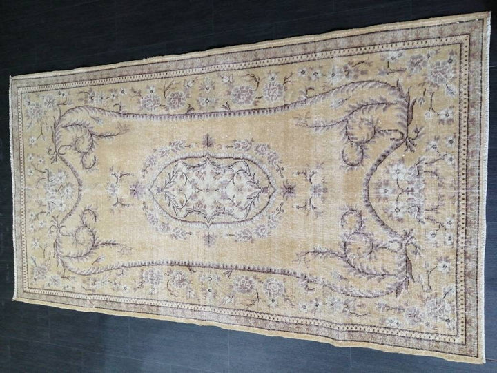 Beige Turkish Vintage Rug 3' 10" x 7' 1" Hand-Knotted | No. WR96323