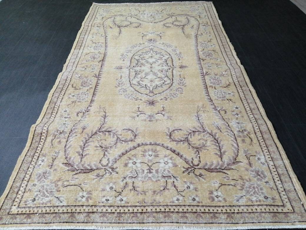 Beige Turkish Vintage Rug 3' 10" x 7' 1" Hand-Knotted | No. WR96323