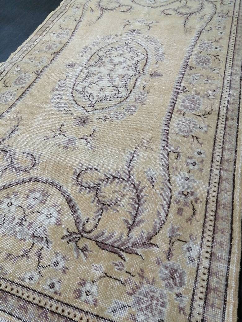 Beige Turkish Vintage Rug 3' 10" x 7' 1" Hand-Knotted | No. WR96323