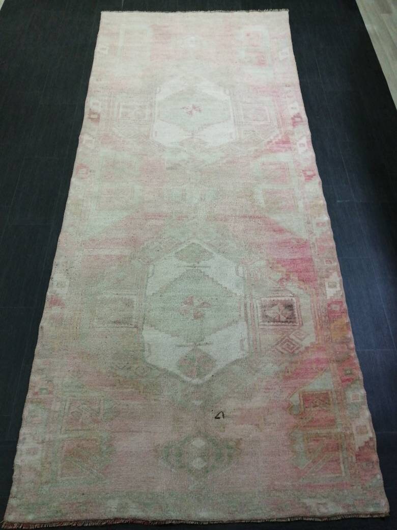 Pink Turkish Runner Rug 4' 9" x 11' 5" Hand-Knotted detail