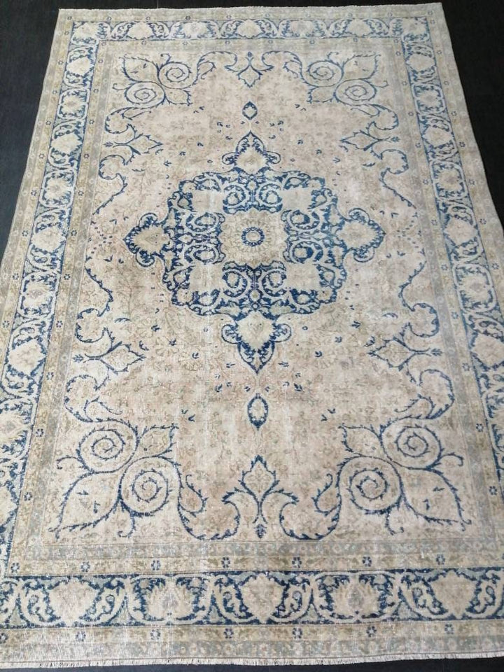 Blue Turkish Oushak Rug 6' 8" x 9' 11" Hand-Knotted texture