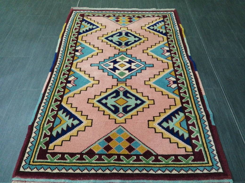 Pink Turkish Oushak Rug 2' 11" x 4' 7" Hand-Knotted reverse