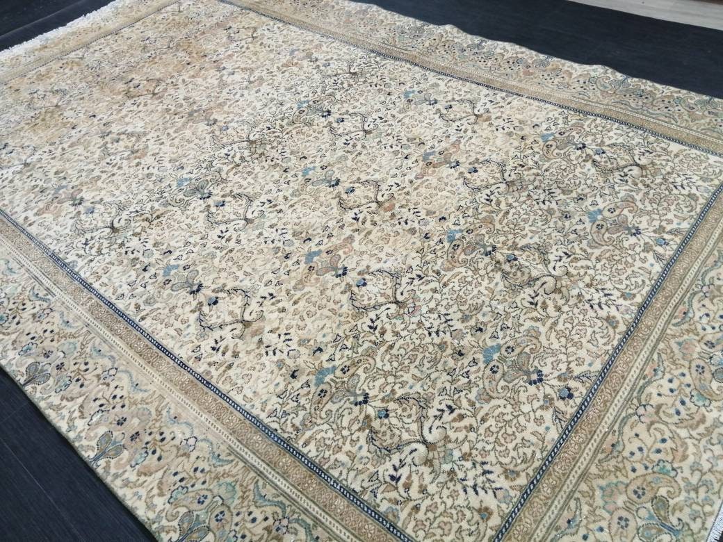 Beige Turkish Runner Rug 6' 2" x 9' 7" Hand-Knotted view 9