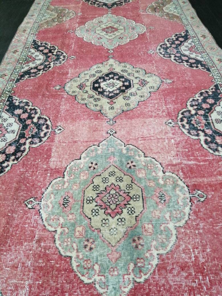 Beige Turkish Runner Rug 4' 3" x 12' Hand-Knotted pattern
