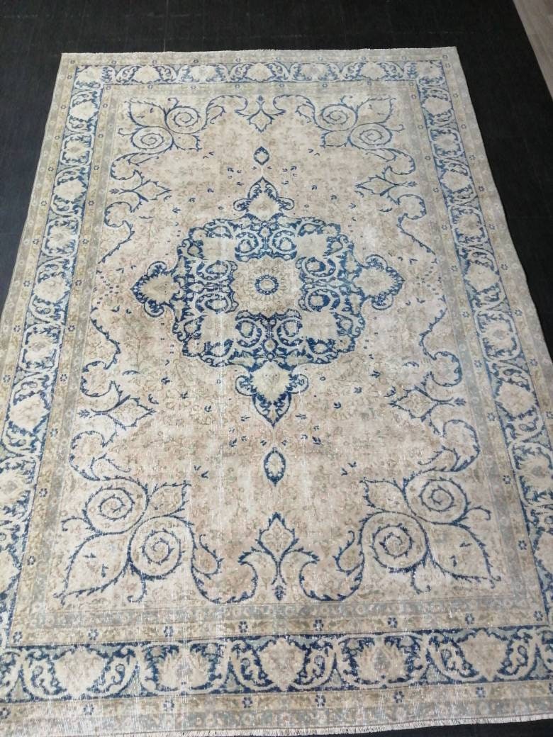 Blue Turkish Oushak Rug 6' 8" x 9' 11" Hand-Knotted border