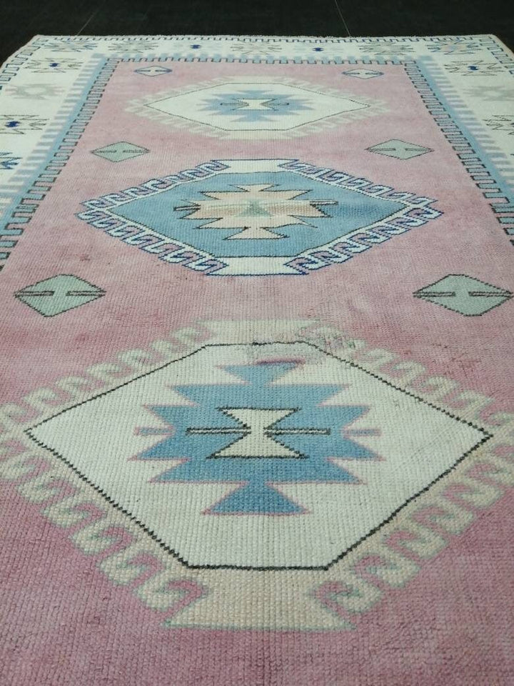 Turkish Runner Rug 5' 2" x 7' 8" Hand-Knotted view
