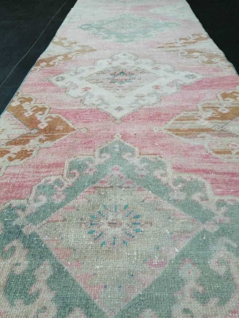 Beige Turkish Runner Rug 2' 11" x 13' 3" Hand-Knotted pattern