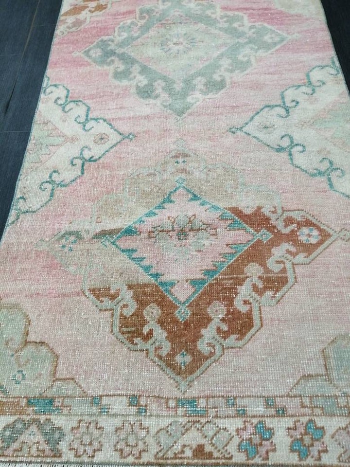 Beige Turkish Runner Rug 2' 11" x 13' 3" Hand-Knotted texture