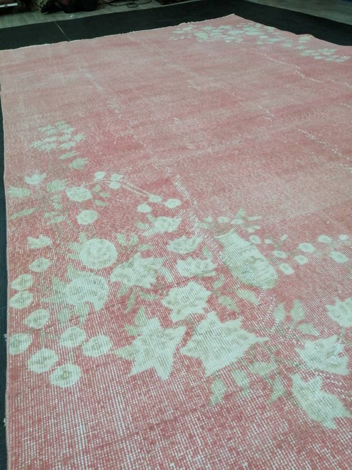 Pink Turkish Oushak Rug 6' 7" x 10' 7" Hand-Knotted field