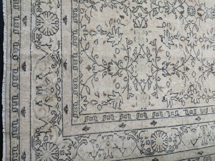 Beige Turkish Oushak Rug 8' 4" x 12' 4" Hand-Knotted reverse