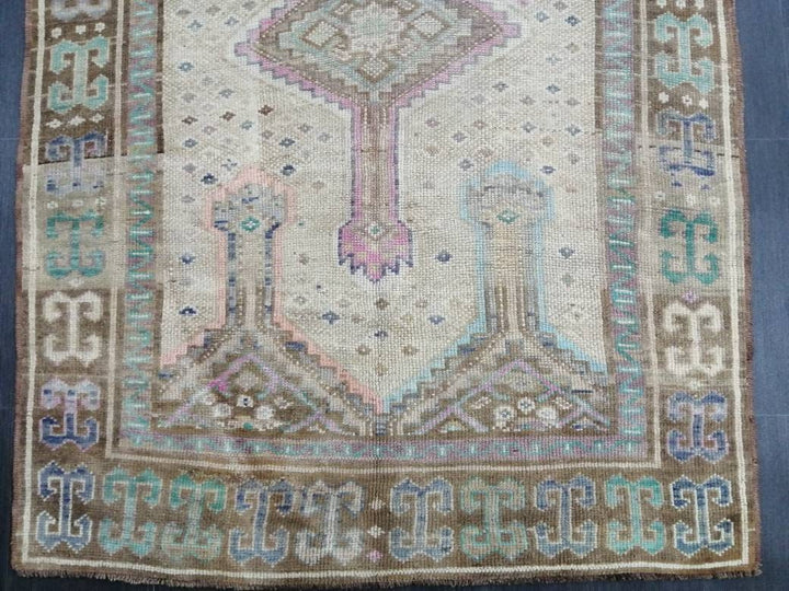 Beige Turkish Oushak Rug 4' 4" x 11' Hand-Knotted close-up