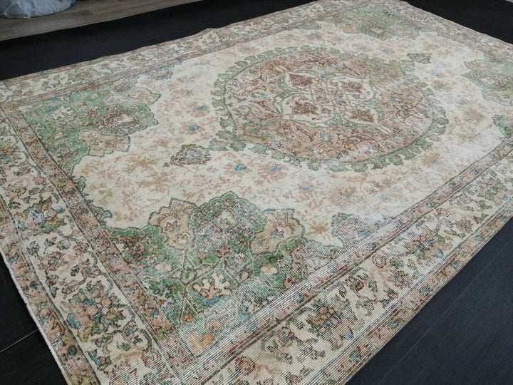 Green Turkish Runner Rug 6' 10" x 10' 5" Hand-Knotted | No. WR73458