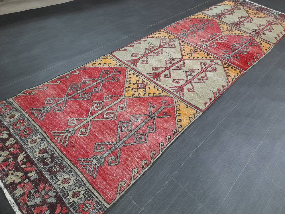 Beige Turkish Runner Rug 3' 1" x 11' 1" Hand-Knotted detail