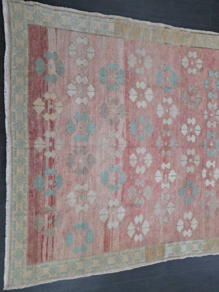 Beige Turkish Runner Rug 5' 1" x 11' 8" Hand-Knotted border