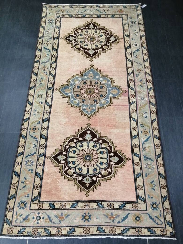 Beige Turkish Runner Rug 4' 7" x 9' 6" Hand-Knotted view