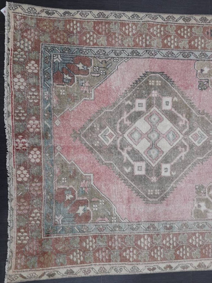 Beige Turkish Runner Rug 4' 9" x 11' Hand-Knotted view 9
