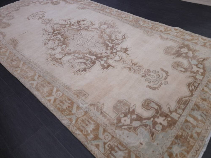Cream Turkish Oushak Rug 5' 4" x 10' 8" Hand-Knotted | No. WR88939