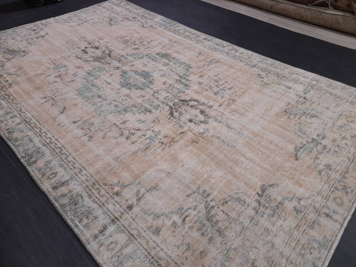 Navy Runner Rug 5' 11" x 9' 5" - No. WR94340