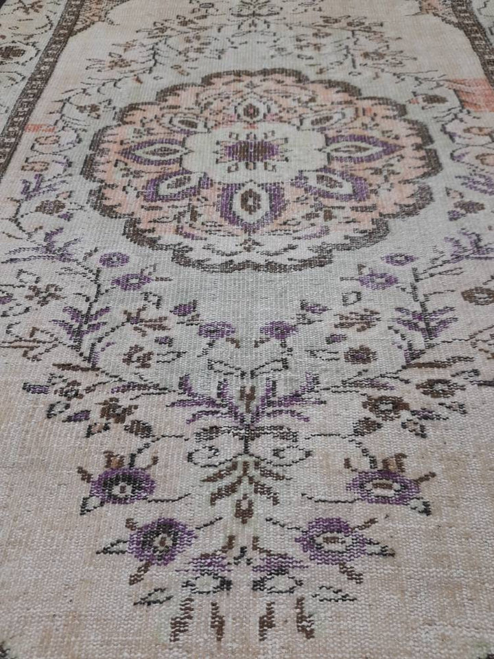 Green Turkish Runner Rug 5' 2" x 8' 4" Hand-Knotted | No. WR21115