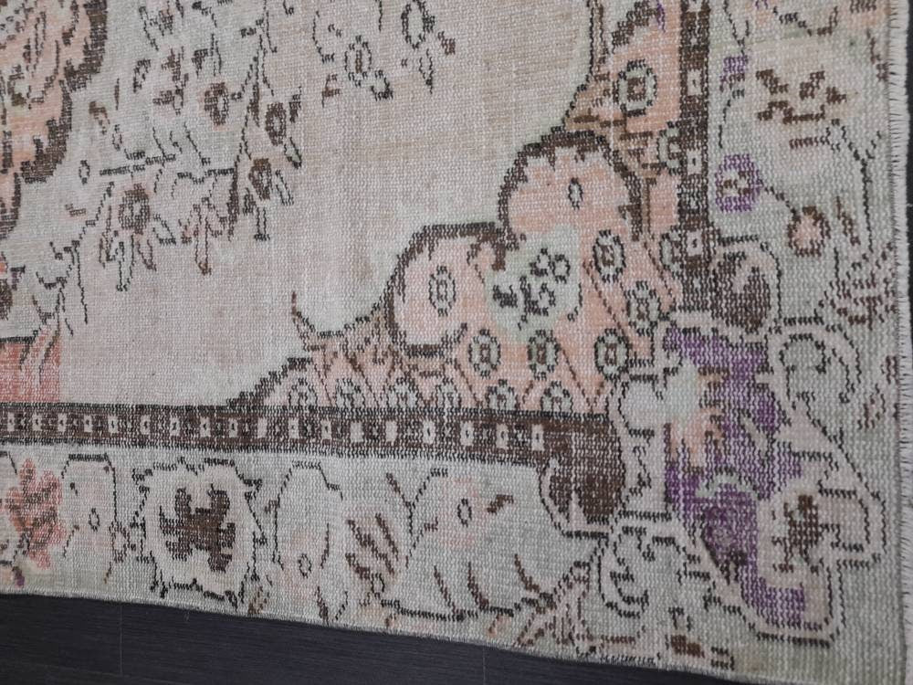 Green Turkish Runner Rug 5' 2" x 8' 4" Hand-Knotted | No. WR21115