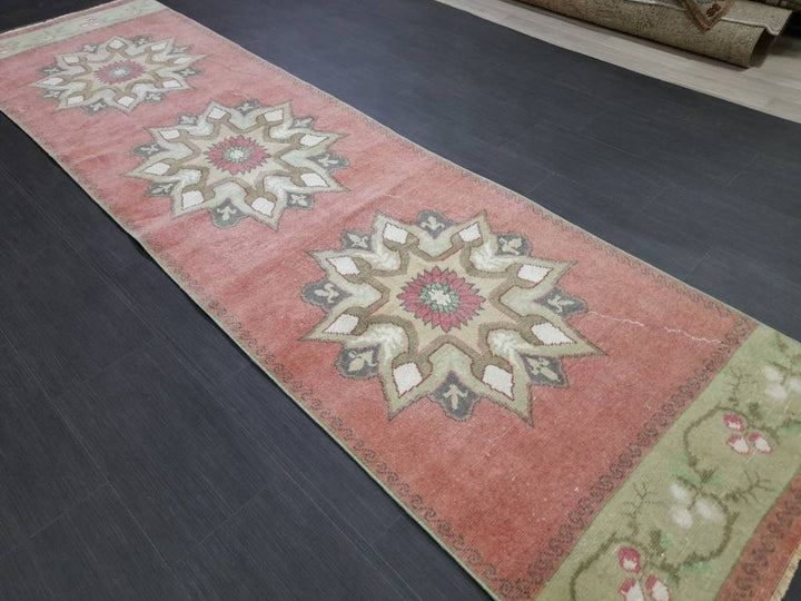 Beige Turkish Runner Rug 2' 11" x 10' 9" Hand-Knotted detail