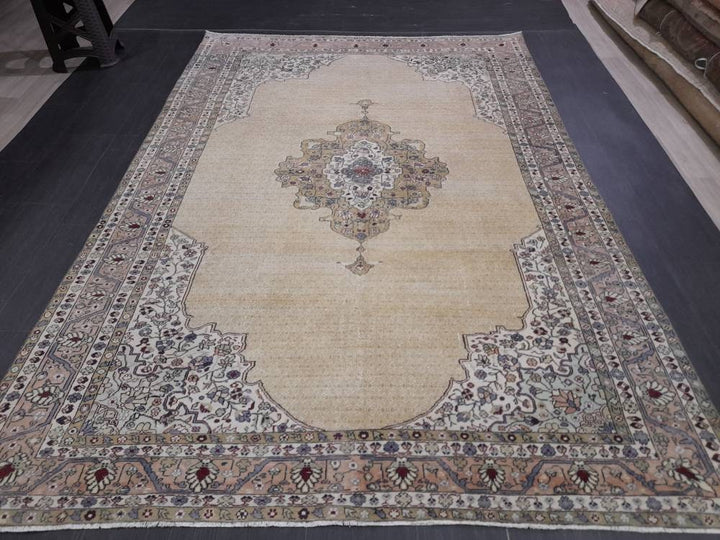 Beige Turkish Runner Rug 6' 4" x 9' 2" Hand-Knotted pattern
