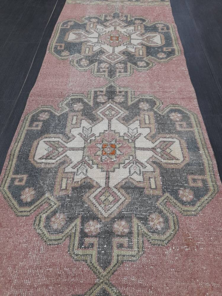 Pink Turkish Runner Rug 2' 7" x 10' 7" Hand-Knotted texture