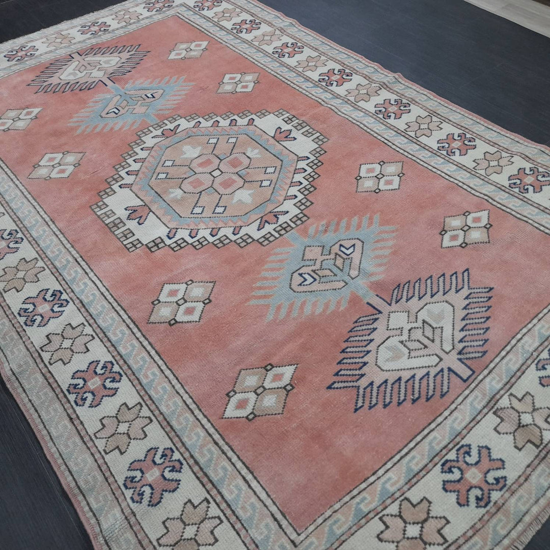 Pink Turkish Runner Rug 5' 3" x 8' Hand-Knotted detail