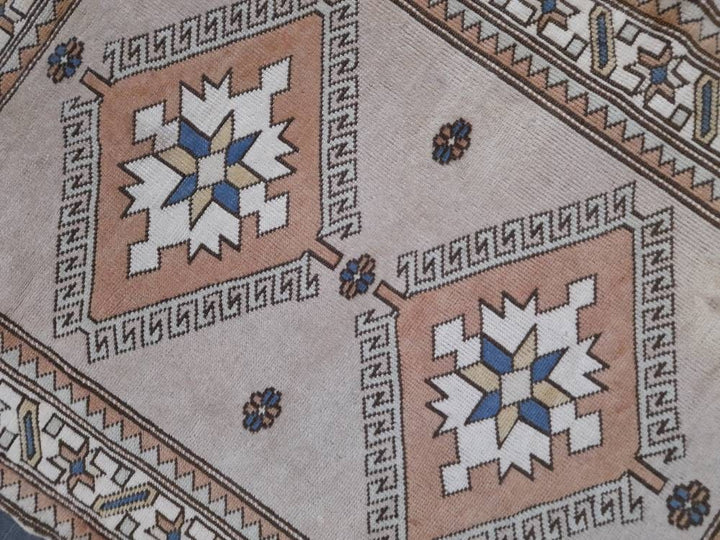 Pink Turkish Runner Rug 3' 10" x 5' 1" Hand-Knotted field