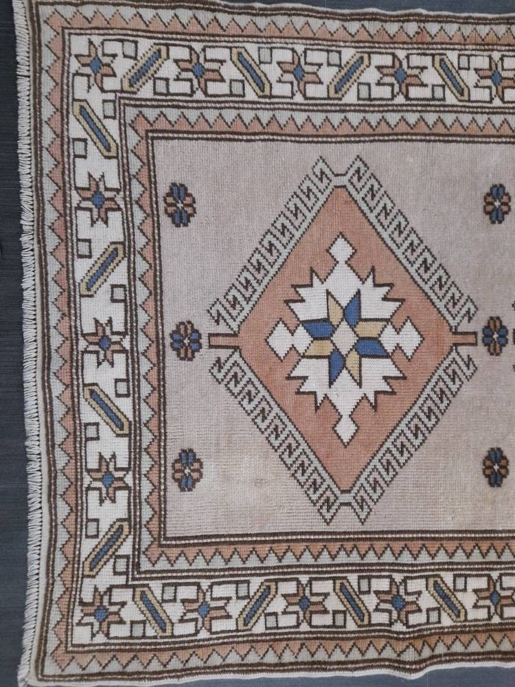 Pink Turkish Runner Rug 3' 10" x 5' 1" Hand-Knotted close-up