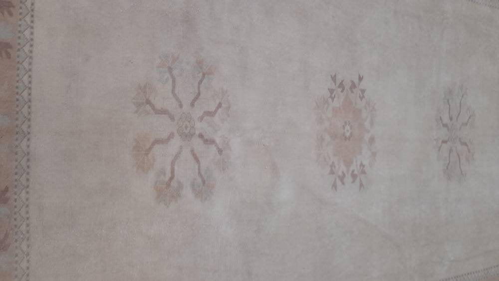 Beige Turkish Runner Rug 6' 10" x 8' 9" Hand-Knotted detail