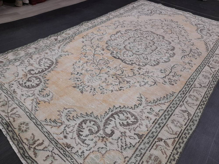 Rust Turkish Runner Rug 5' 5" x 9' 1" Hand-Knotted