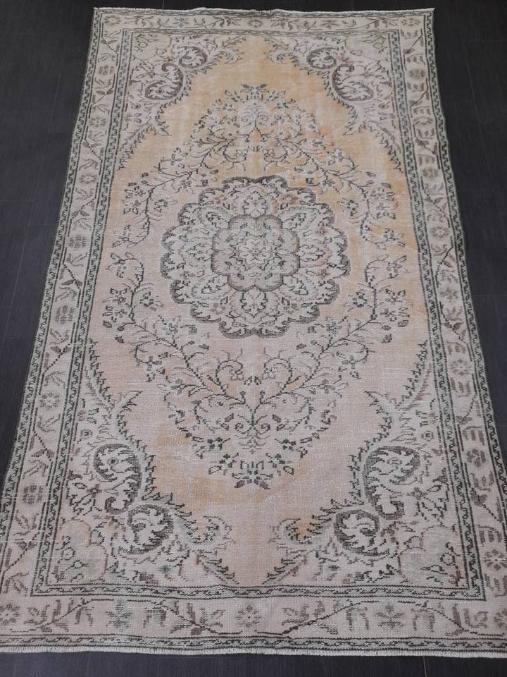 Rust Turkish Runner Rug 5' 5" x 9' 1" Hand-Knotted detail