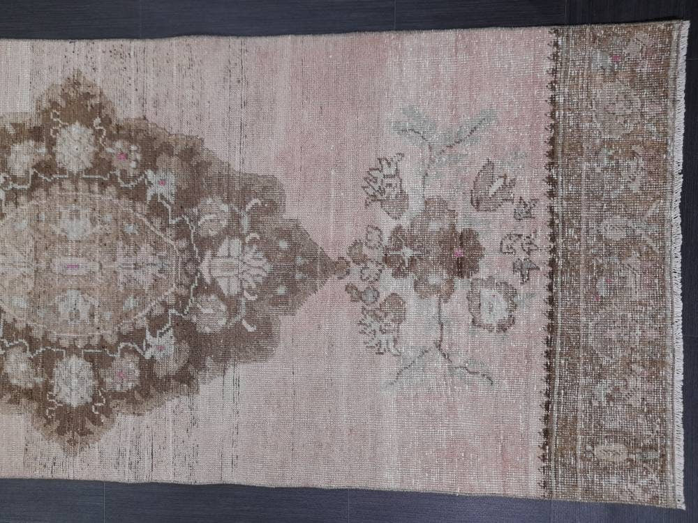 Beige Turkish Runner Rug 2' 10" x 11' 5" Hand-Knotted close-up