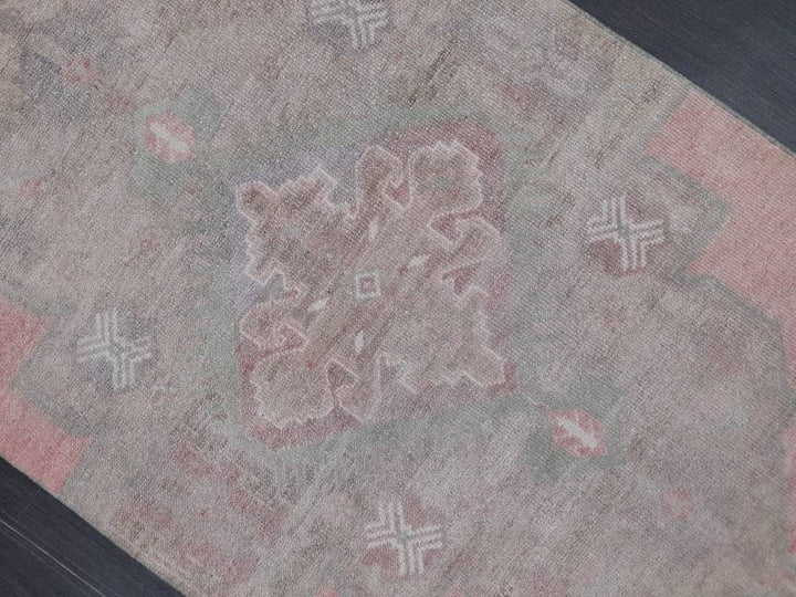 Beige Turkish Runner Rug 2' 11" x 11' Hand-Knotted texture