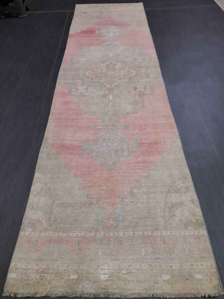 Beige Turkish Runner Rug 2' 11" x 11' Hand-Knotted pattern
