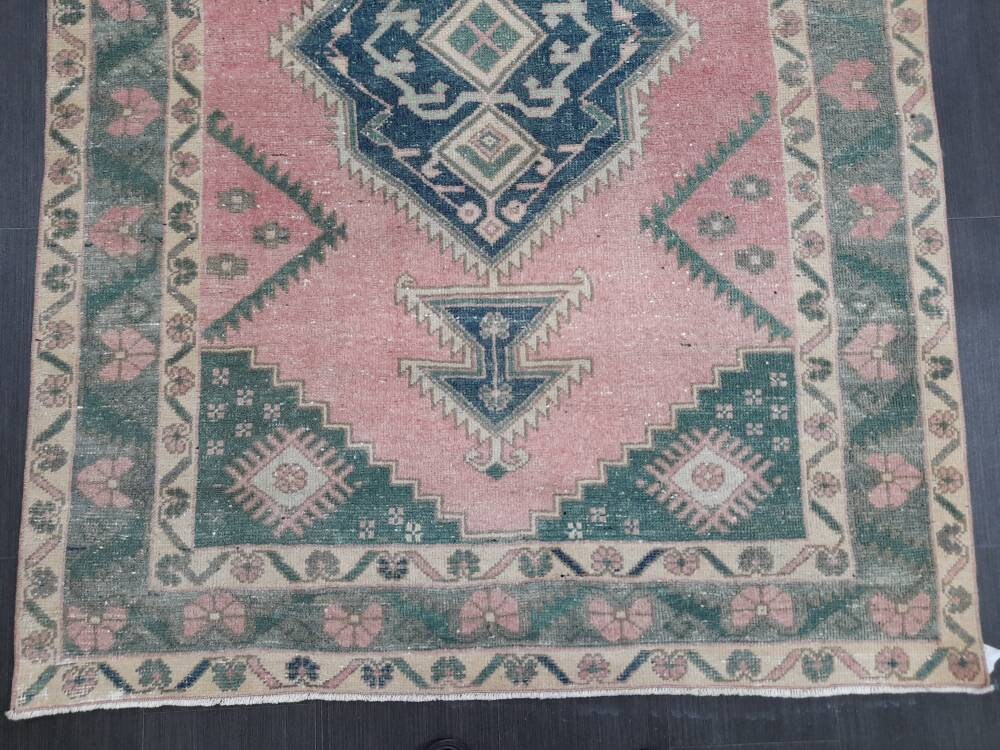 Green Turkish Runner Rug 4' 7" x 6' 4" Hand-Knotted | No. WR33103