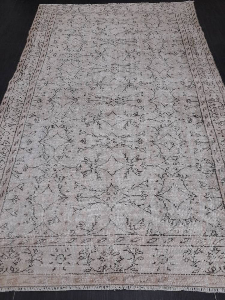 Turkish Oushak Rug 6' x 9' 7" Hand-Knotted reverse