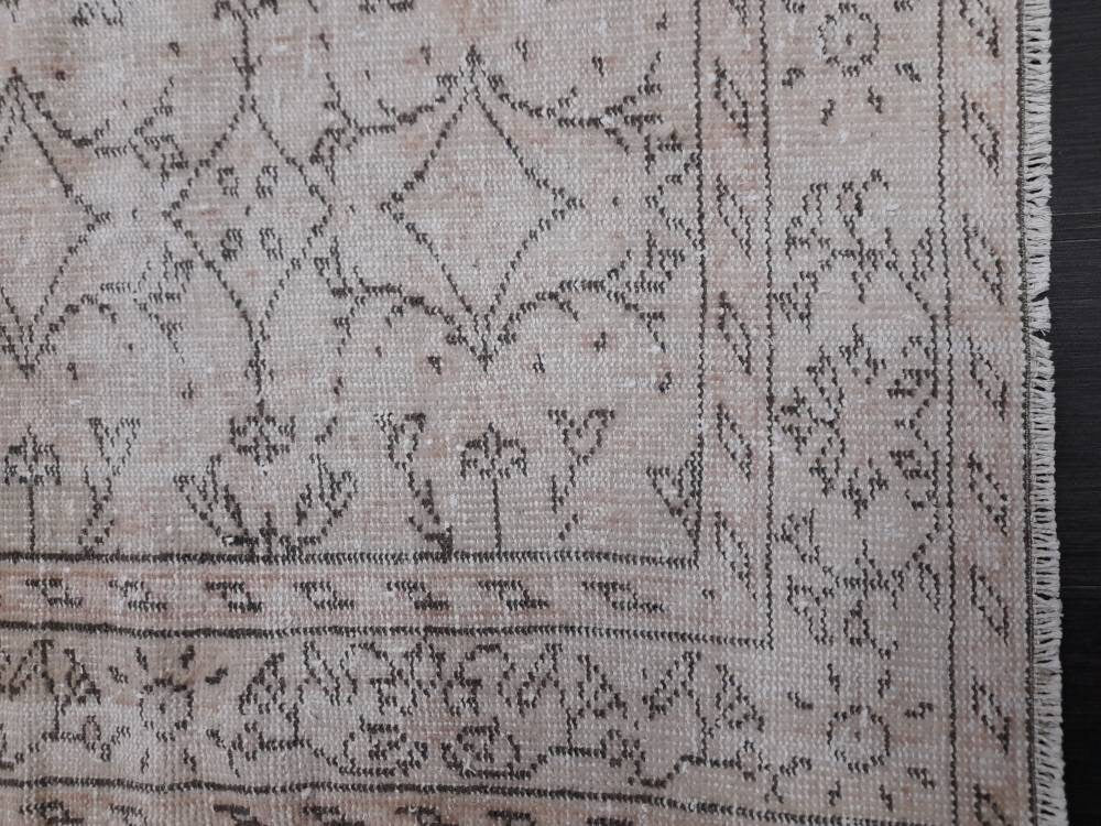 Turkish Oushak Rug 6' x 9' 7" Hand-Knotted view 9