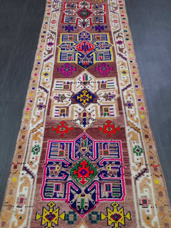 Beige Turkish Runner Rug 3' x 11' 7" Hand-Knotted texture