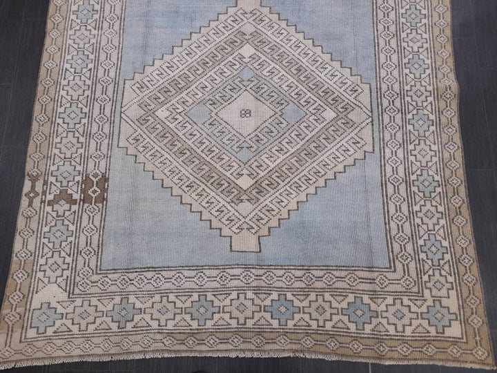 Blue Turkish Runner Rug 4' 9" x 8' 5" Hand-Knotted | No. WR89038