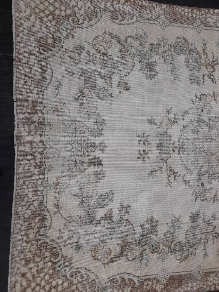 Tan Turkish Oushak Rug 6' 4" x 10' 3" Hand-Knotted view 9