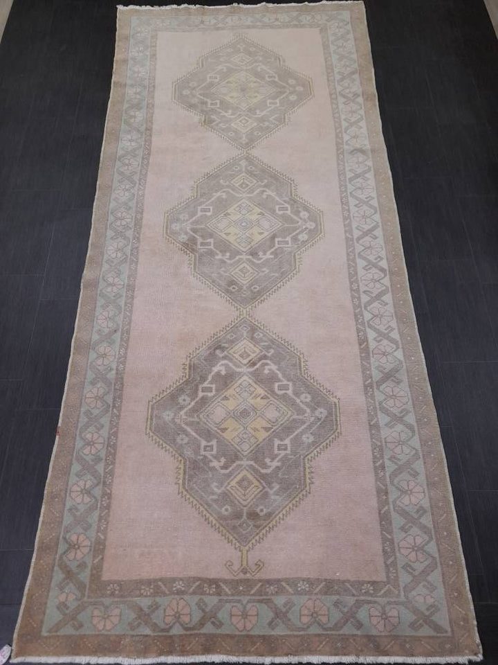 Tan Turkish Runner Rug 4' 9" x 11' 1" Hand-Knotted detail