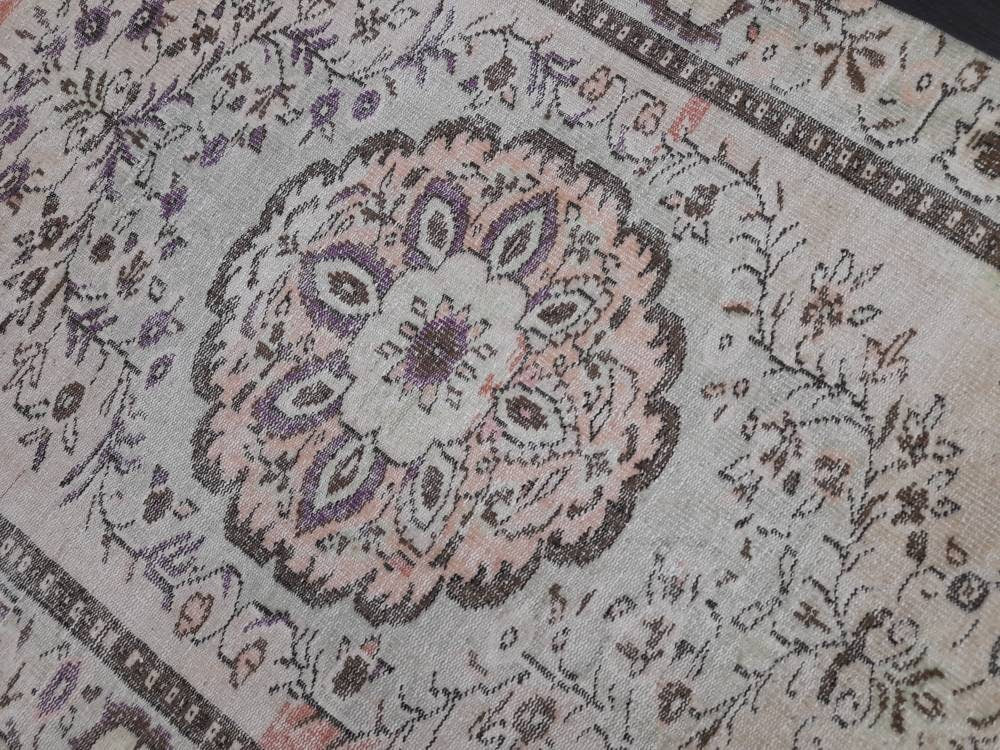 Green Turkish Runner Rug 5' 2" x 8' 4" Hand-Knotted | No. WR21115