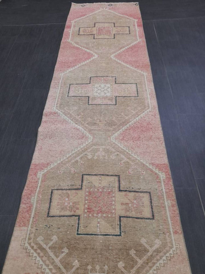 Pink Turkish Runner Rug 2' 9" x 13' 9" Hand-Knotted detail