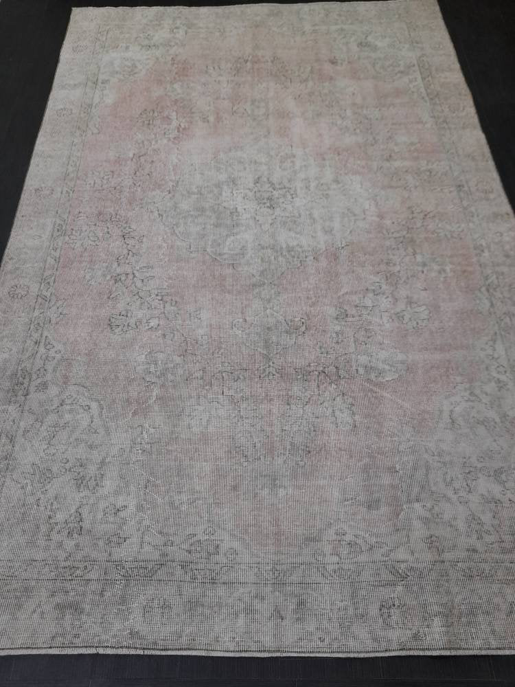 Pink Turkish Oushak Rug 6' 6" x 10' Hand-Knotted view