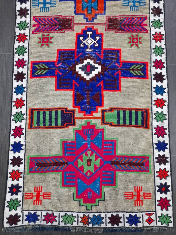 Muted Runner Rug 2' 9" x 10' 11" - No. WR25494