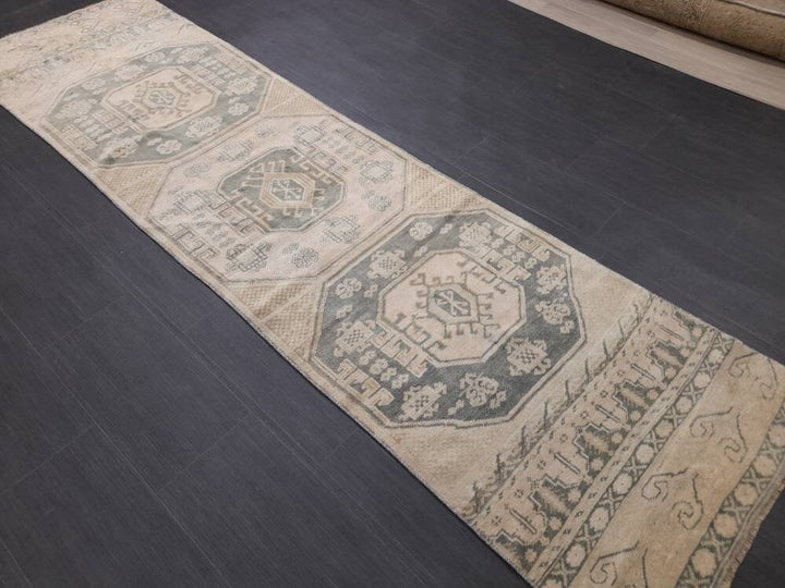 Beige Turkish Runner Rug 2' 6" x 9' 6" Hand-Knotted